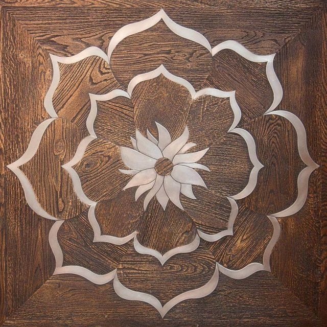 Паркет с металлом